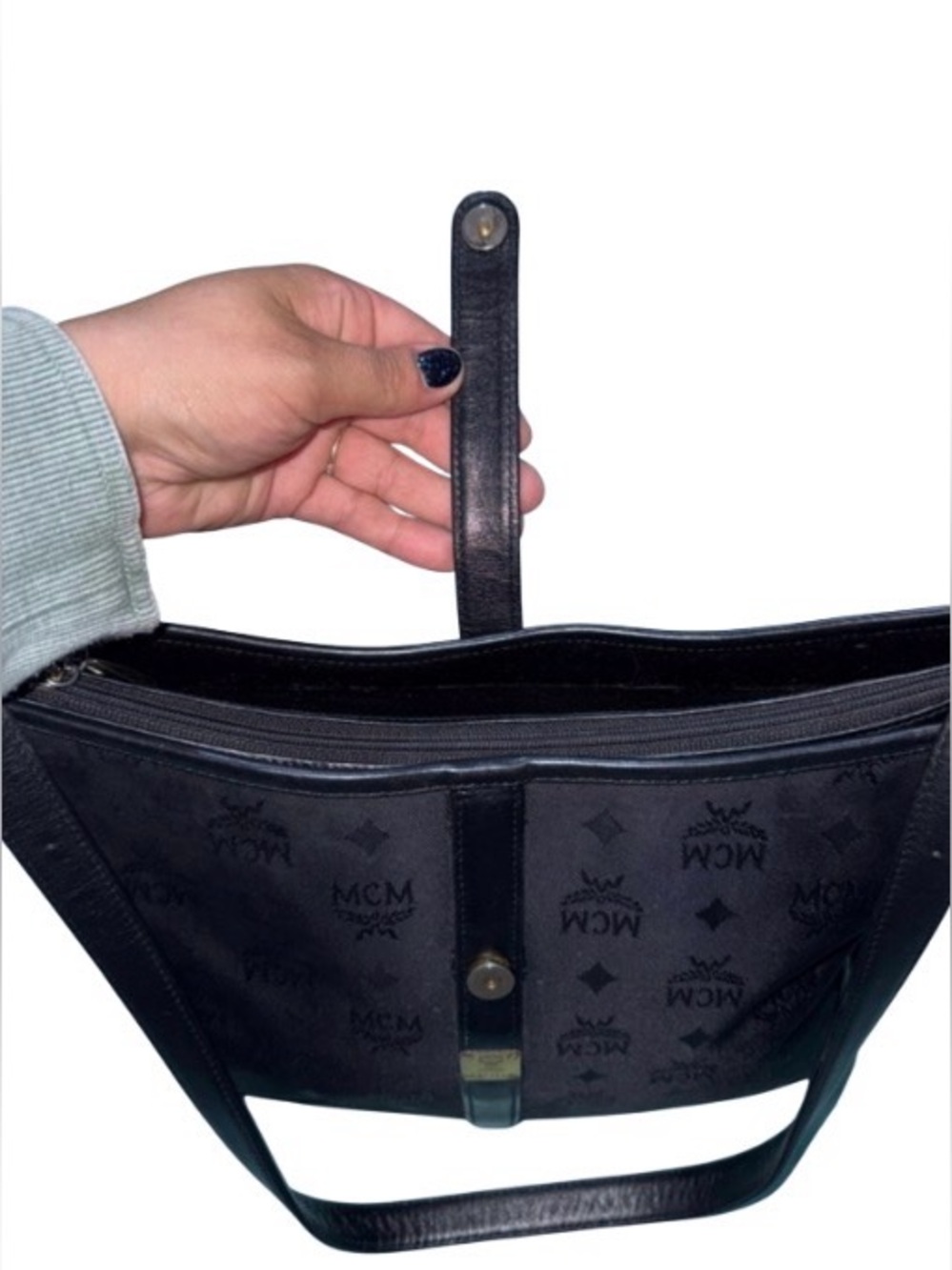 MCM shoulder hobo in black monogram jacquard bag - Picture 3 of 11